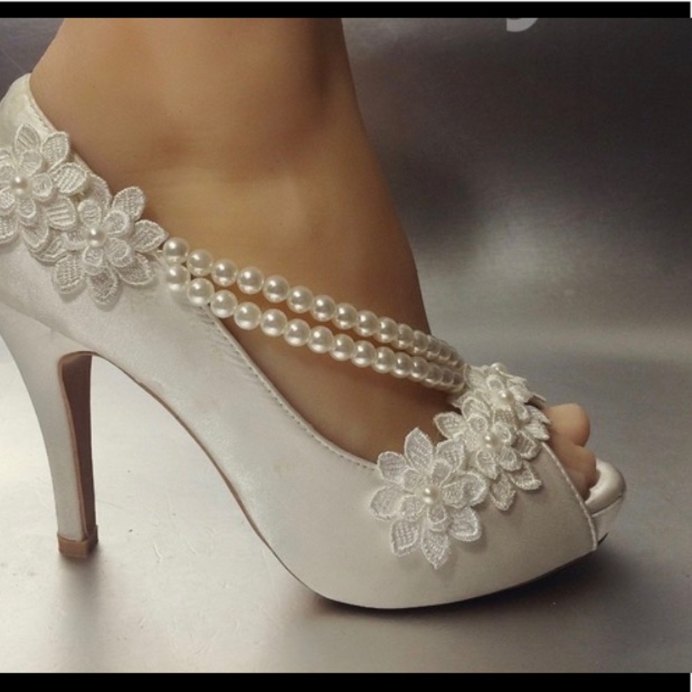 Wedding shoes size 6